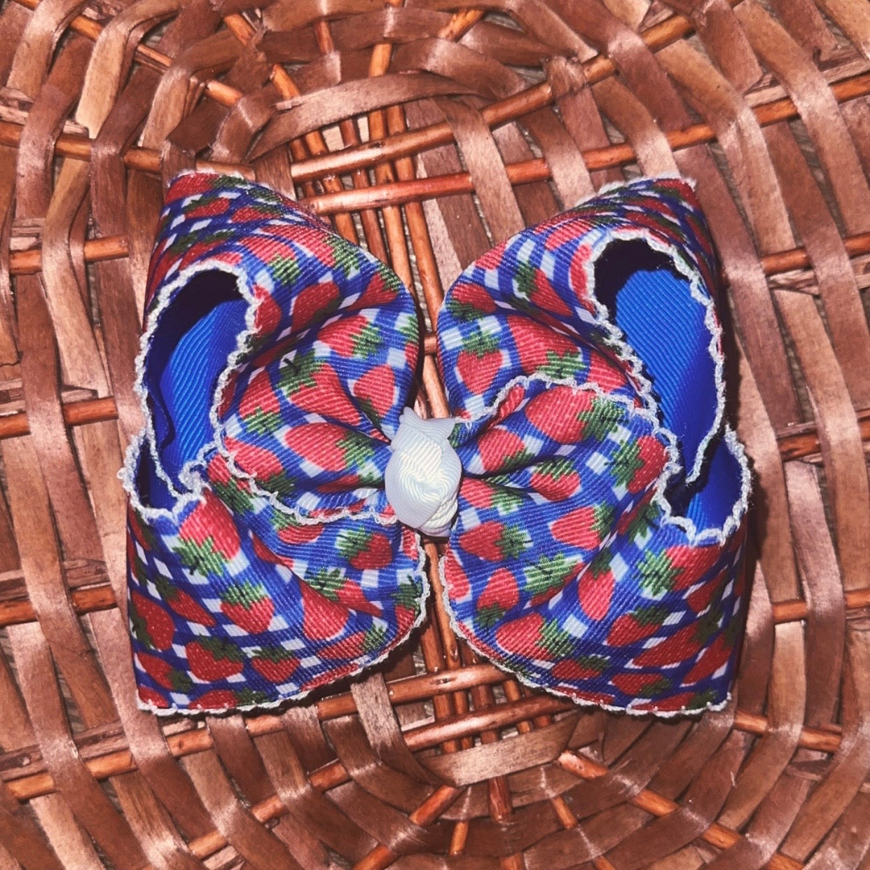 Strawberry Picnic Moonstitch